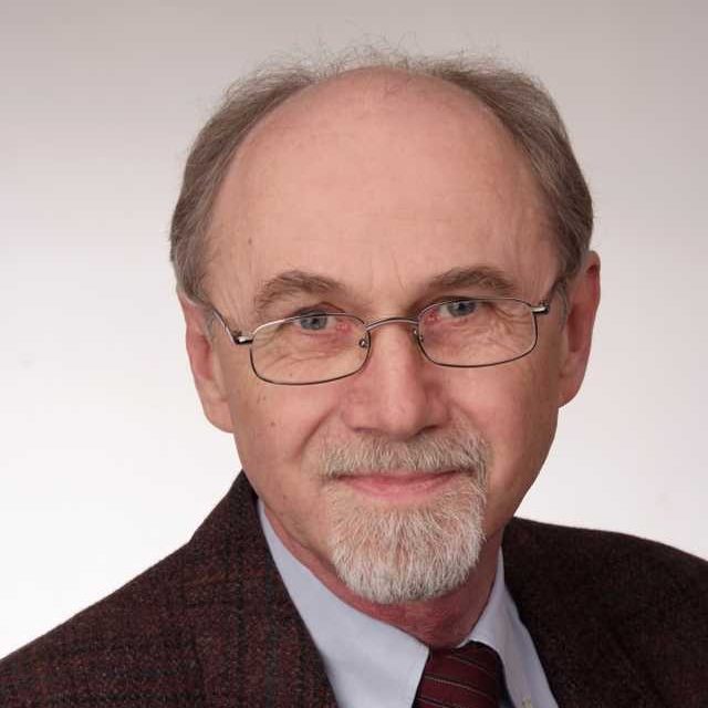 Dr. Rainer Lukas